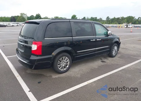 2016 Chrysler Town & Country Touring-L Anniversary Edition from USA, damaged, VIN 2C4RC1CG1GR150423